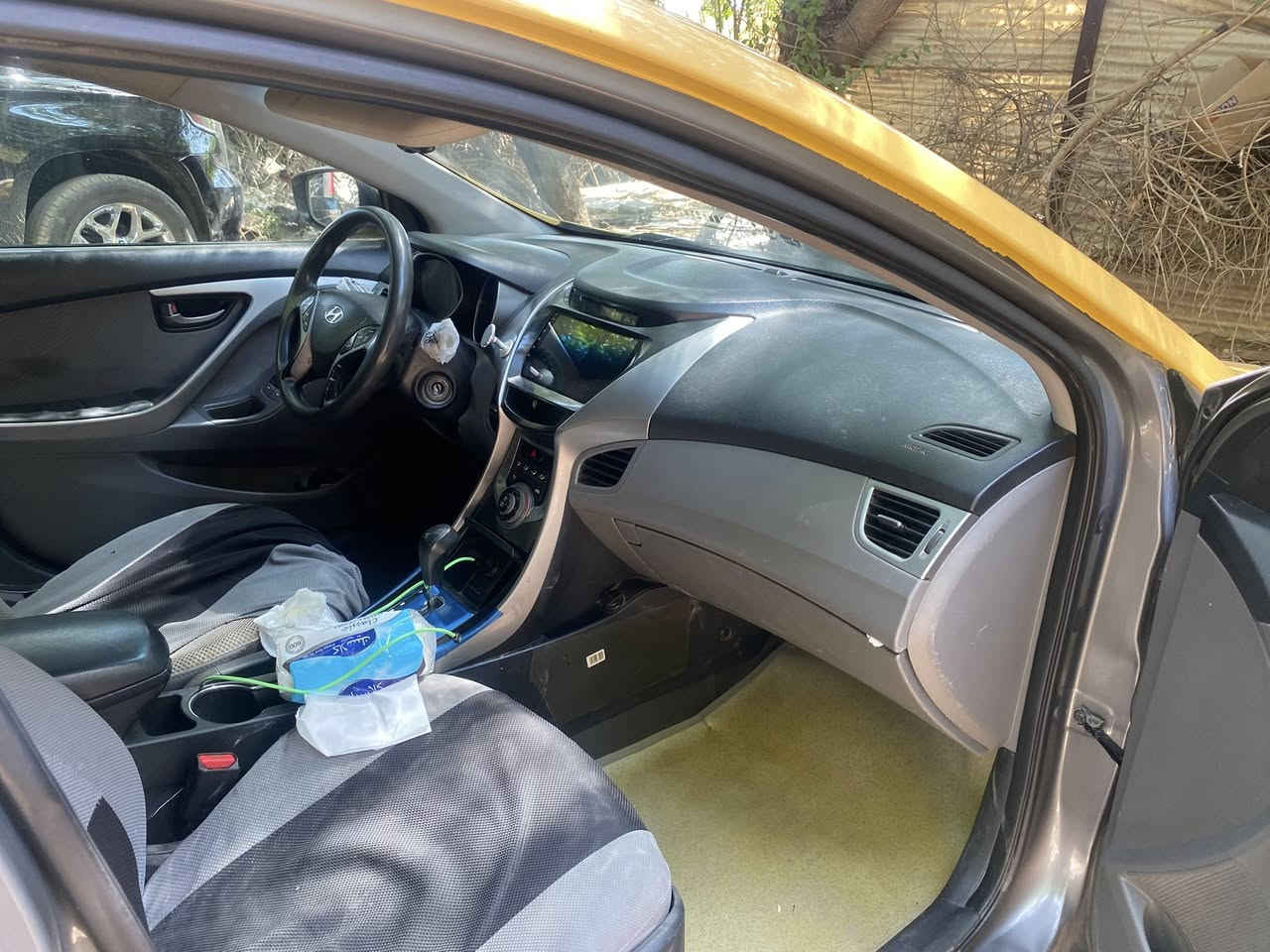 ‏سلام عليكم إل النترا وارد أمريكي بدون Air Pag موديل 13 رقمها بغداد مكينة جديدة تبريد جديد صدرها تعبان سعرها 85 ورقة ***********￼￼ مكان السيارة بغداد منصور
