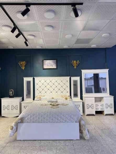 أهلاً وسهلاً 

 يوجد اكثر من 50 موديل معروض داخل الصفحه شوفهن ودزلي الموديل الي يعجبك وما يكون خاطرك الا طيب 💯😍🇮🇶 

صبغ حراري درجة اولى ضد القشط 

يوجد توصيل الى جميع المحافضات و بأنسب الاسعار

 للأستفسار اكثر يرجى ارسال صورة الموديل على رقم الاتصال 👇
    
wa.me/9647725972961
