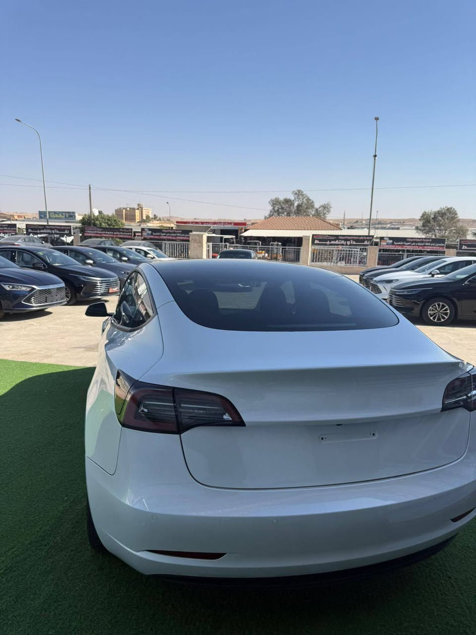 🚗 للبيع Tesla Model 3 2021
⚡ كهرباء بالكامل 🤍 لون أبيض مع جنطات سوداء ✅ حالة ممتازة ونظيفة جداً ✅ أداء قوي وتسارع رائع ✅ شاشة تحكم ذكية ومواصفات حديثة ✅ اقتصادية جداً في التشغيل والصيانة ✅ جاهزة للفحص بأي مركز معتمد
💰 تبدأ الدفعة2000 دينار حسب برنامج التمويل.
سيارة تجمع بين الفخامة والتكنولوجيا والأداء المميز.
للتواصل والاستفسار على الارقام التاليه 
📞0782943306


**إذا كنت صاحب هذا الإعلان وتريد حذفه لأي سبب، رجاءا أرسل رسالة إلى الدعم الفني**