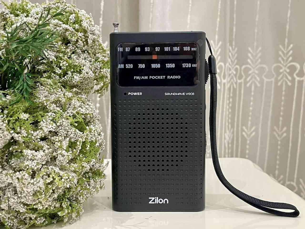 بعد اذن الادمن
راديو جيبي من شركة Zilon
موجتين AM FM 
سحب وصوت قوي

للتواصل و الاستفسار على الخاص
متوفر توصيل لجميع محافظات العراق


**إذا كنت صاحب هذا الإعلان وتريد حذفه لأي سبب، رجاءا أرسل رسالة إلى الدعم الفني**