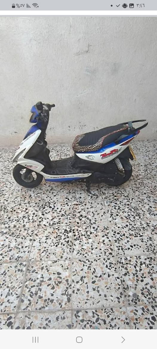 سلام عليكم دراجه ماكس مضلع نضيفه مجفته مره واحد عله ايدي دراجه لاتبخير ولا نضوح كهربأيات شغال دراجه خير من الله سعر 400وبيها مجال حك الجيه مكاني بلديات شارع المصرف استفسار عله هاذه الرقم واتساب ***********
