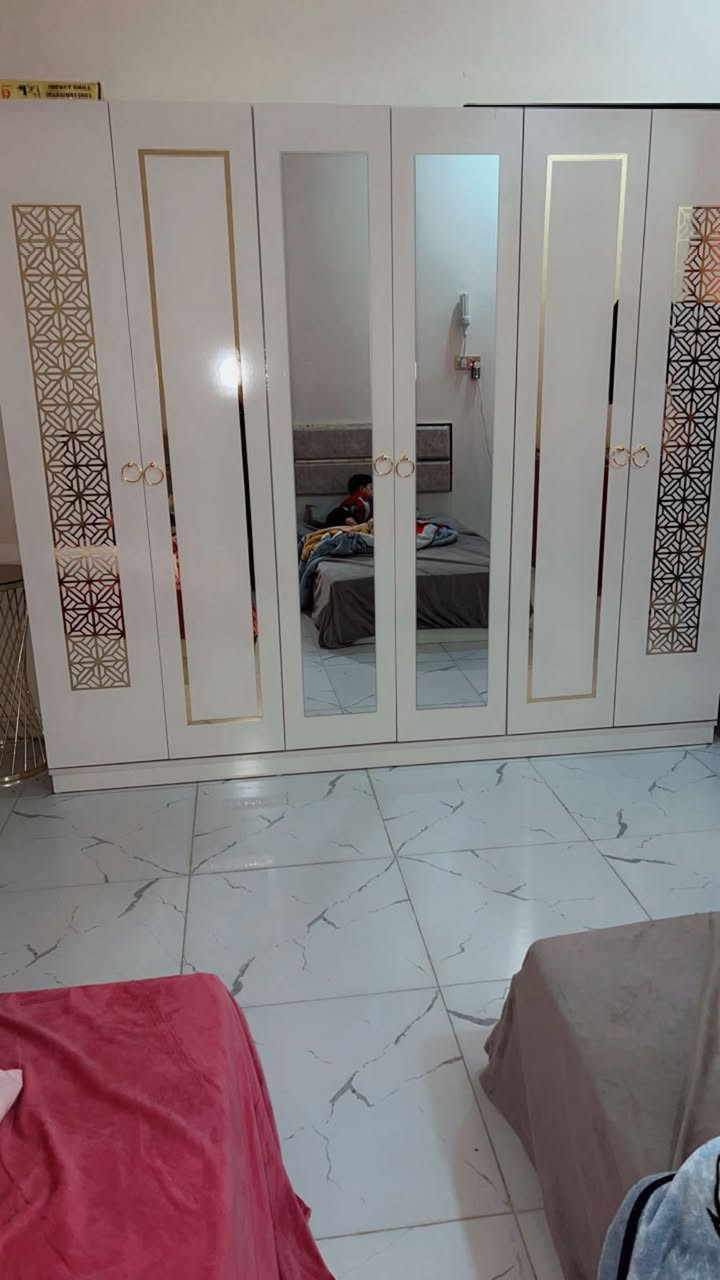 سلام عليكم
غرفة نوم شبابية أو للأطفال البالغين للبيع مع المنادر فقط
السعر ٦٠٠ ألف
المطيحة حي الزيتون قرب جامعة الفرقدين الأهلية
*********** واتساب
