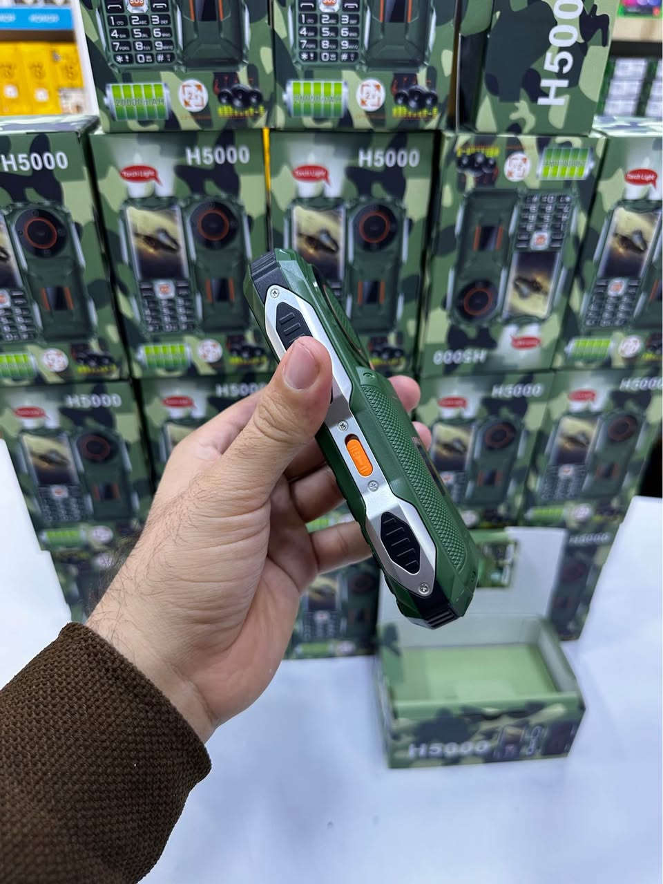 موبایلە مودەرەعەکە😱
دوو سیمکارت و میمۆری❤️
باتری 20,000 ملی ئەمپێرە🔥
ئەتوانی موبایلی تریشی پێشەحن بکەیت
پاوەربانکە🔋
سەر لاییتە 🔦🔦
ڕادوێیە 📻📻
سەوت تەنجیل دەکات لەکاتی تەلەفون
شاشەی گەورەیە😱
نوسینی زۆر گەورەیە❤️
نرخی تەنها 55 هەزارە

ئێمە لە تلگرام : https://t.me/Tmobile_yuu

هەموو پەیج و پلاتفۆرمەکانی ئێمە:https://takl.ink/T.mobile/

ناونیشانی ئێمە:
تی مۆبایل - سلێمانی - بازاڕی حەمە ســور - پشت چایخانەی شەعب - دوکــانی ژمارە { ٩ } 
***********
--------------
*********** السليمانية, العراق
