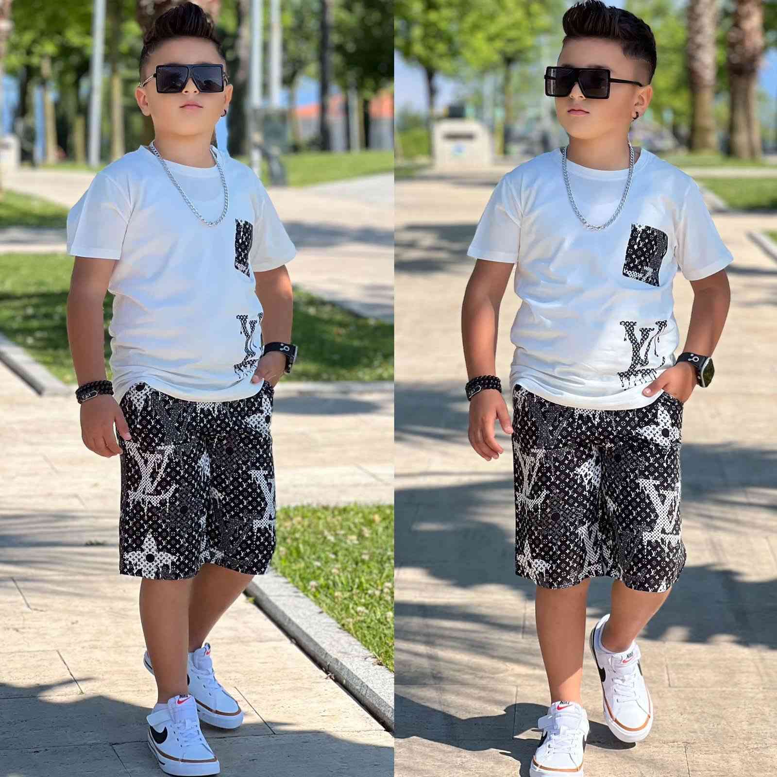 جملة فقط  كل ما هو جديد وحصري تجدونه لدينا 
عنوان المجمع الشورجة ساحة الرصافي 
فرع النزلة قرب افران حجي علي 
القياس (٢-٨) سنة

تواصل واتس اب ‭٠٧٧٠ ٨٢٤ ٧٨١٦‬

  ‏افتح هذا الرابط للانضمام إلى مجموعتي في واتساب: https://chat.whatsapp.com/BEi5it2Dph2DCmTkfvWEqd?mode=gi_t
