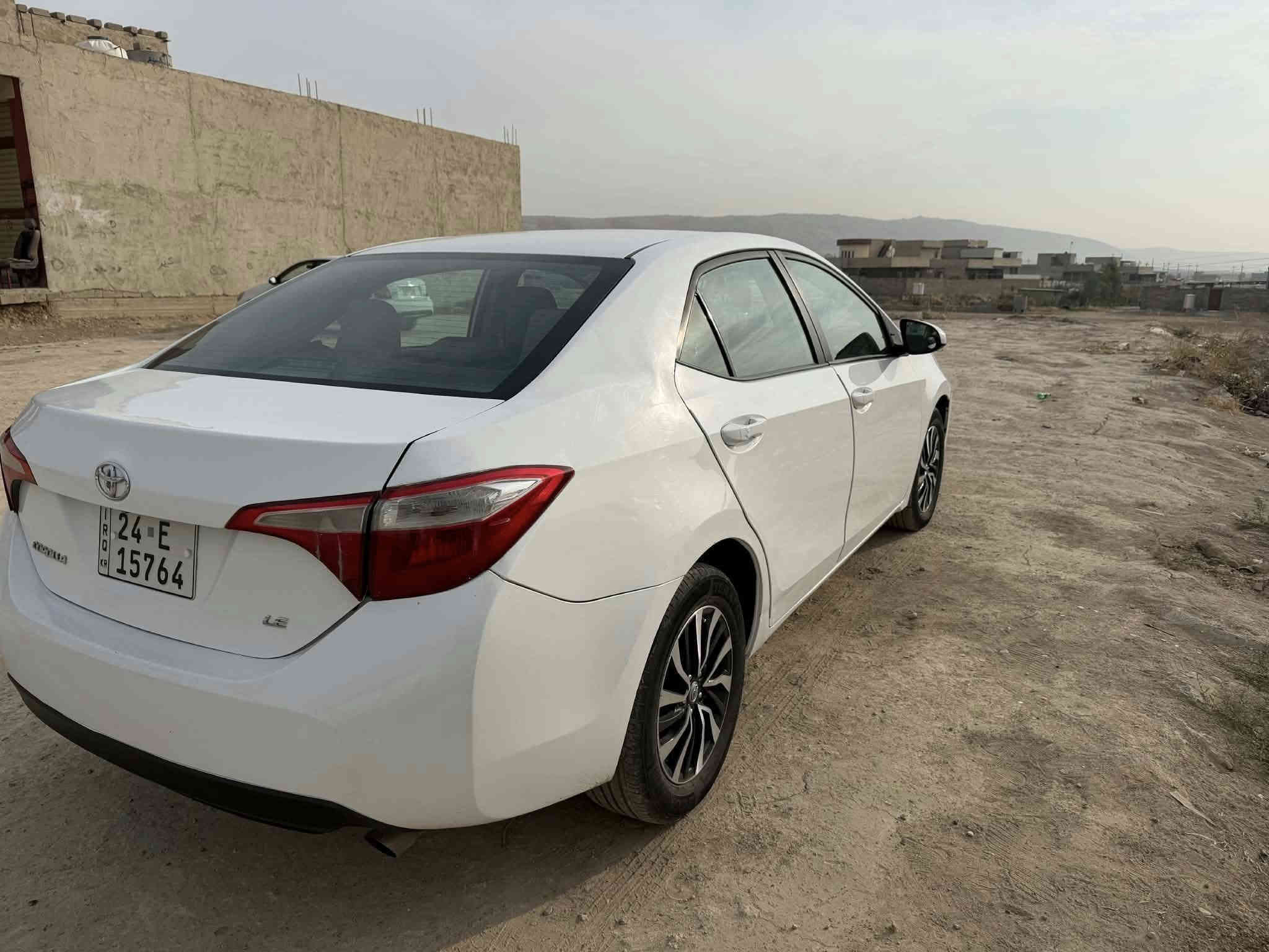 كرولا 2016 جاملغات خلف صبغ ماشي 100 مواصفات LE كابون بانزين رقم دهوك 
ارقام سنويه هزه جديد السعر 140 مجال 
***********
