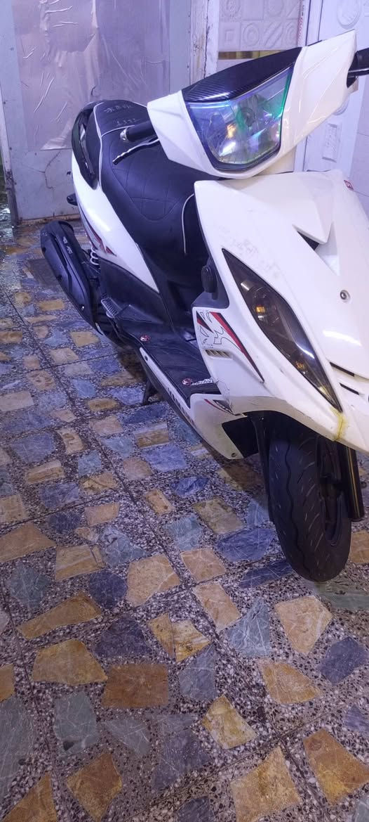 سلام عليكم جيتي ار مال رنبة جديدة ماصالهة هواي من نازلة مكينة مكفوالة مكينة ناعمة الا صرف والا تبخير والا تنقيص الدرجة بلادي شلعة معدل كهربايات كلة شغلة الدرجة مديل 14 شاشة 3الوان طلعات فسفورة جيب فيتر وتعال افحص مكفوالة مكاني بغداد البلديات السعر 900وبية مجال الطيبين الرقم الهاتف ***********
