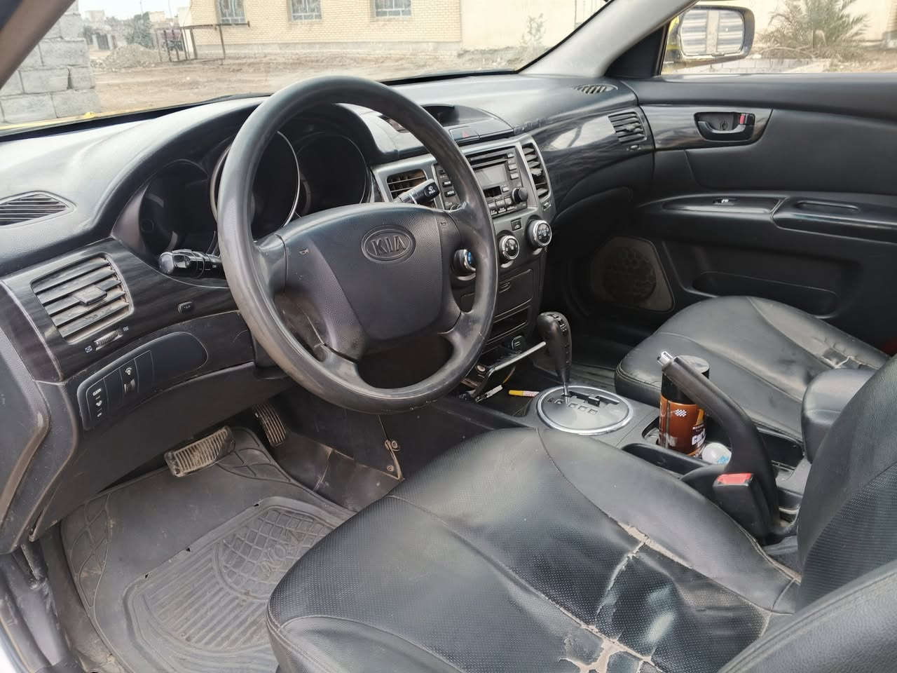 سلام عليكم كيا اوبتيما موديل 10تكسي وارد كوريا مكينه وكير حداديه كله جديد تخم تاير  صبغه جديده توني صابغها فرن كهربائيات كلها شغاله سنترك شغال تبريد شغال رقم نجف انكليزي مصفره وجهازه مكينه 2000كير4نمر مكاني ناصرية مكلف بل نشر استفسار على رقم ***********
