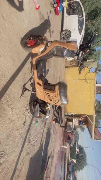 سلام عليكم دراجه شحن للبيع  كرتين سويجين   بصمه فول موديل 2025سعر 500وبيه مجال ***********
