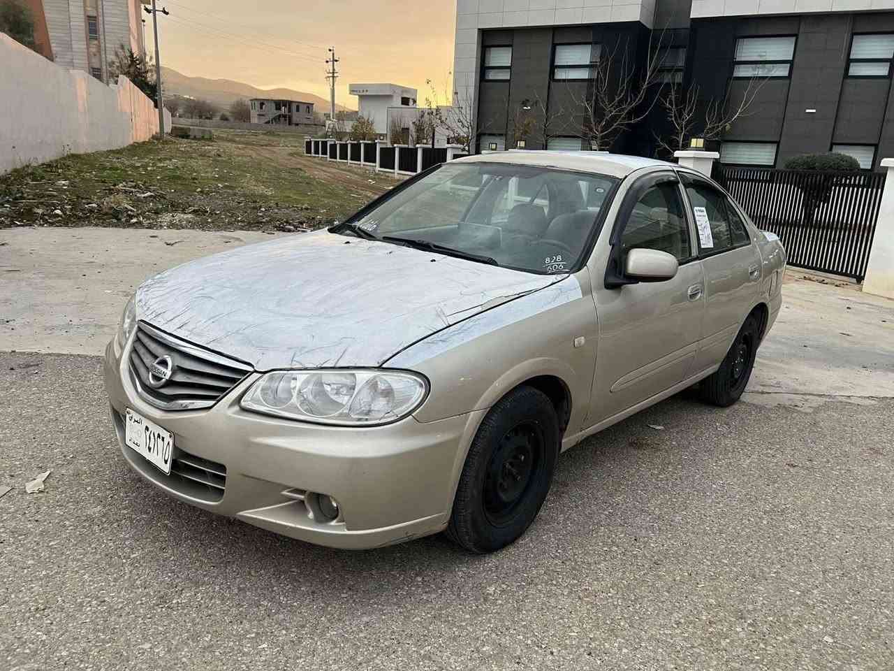 بە ناوی خوای گە ورە
نیسان سە نی ساخ 
2006گیرتۆماتیک
گیرومە کینە بە شە رت کامل بۆیاخ 
کامیراوشاشە کارە بای هە مووی بە شە رت  
45کە میک مە عمە لە 
لە هە لبجە ی شە هیدم
ژم***********
