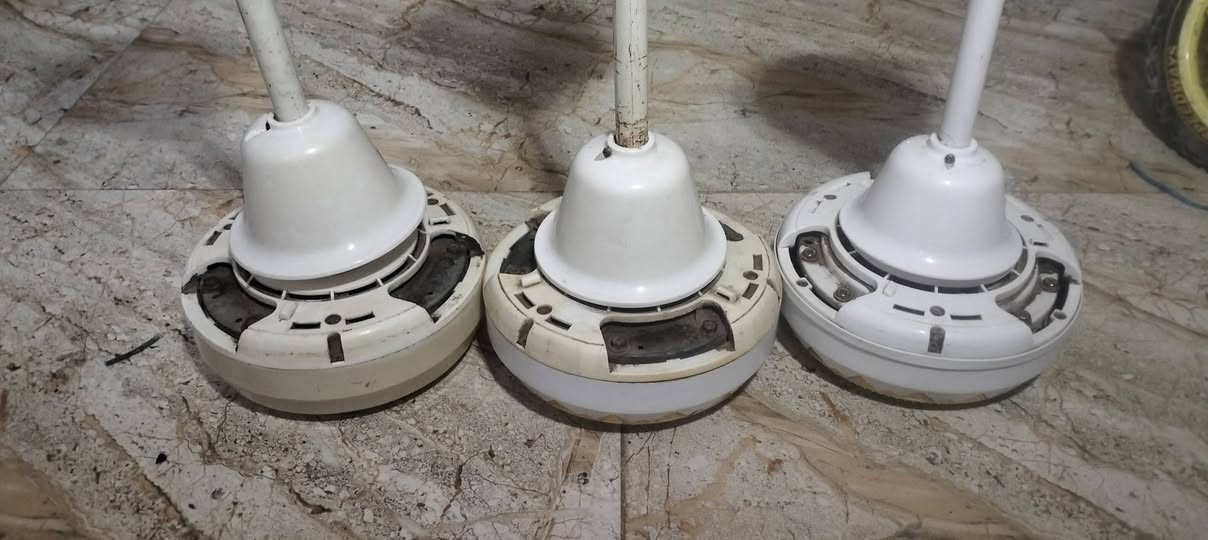 بنكات عدد 3 للبيع شغالات كاملات


**إذا كنت صاحب هذا الإعلان وتريد حذفه لأي سبب، رجاءا أرسل رسالة إلى الدعم الفني**