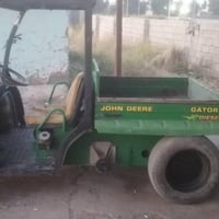 سياره للبيع  أو مراوس كير ومكينه مقفوله شغاله جاهزه الستفسار عل الرقم ...