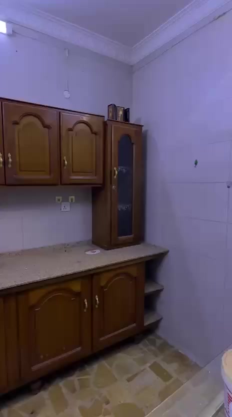 #للبيع كاونتر خشب صاج بلوك مو كبس كاونتر طوله أربع أمتار وسنك طوله 2متر مجموع 6امتار سعره ٥٥٠الف
نفق الشرطه حي حطين


**إذا كنت صاحب هذا الإعلان وتريد حذفه لأي سبب، رجاءا أرسل رسالة إلى الدعم الفني**