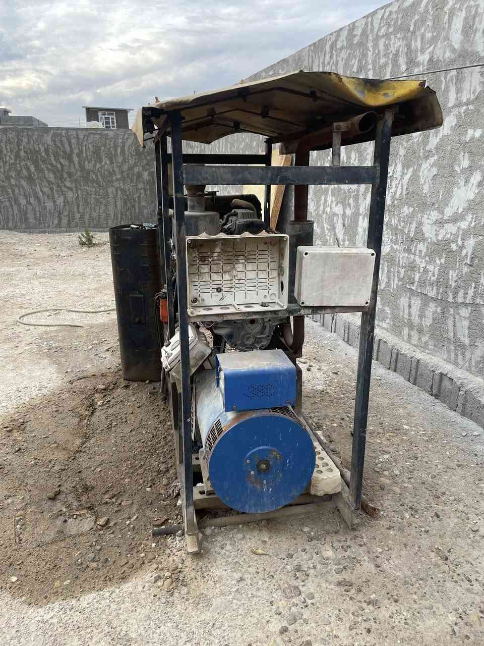 السلام عليكم مولد كيا شغال جاهز من كل شي
المكان بغداد الغزاليه
السعر 12 ورقه 
تلفون ‭٠٧٨٣ ٠٨٤ ٧٦٩٢‬ متواجد وتساب@إشارة
