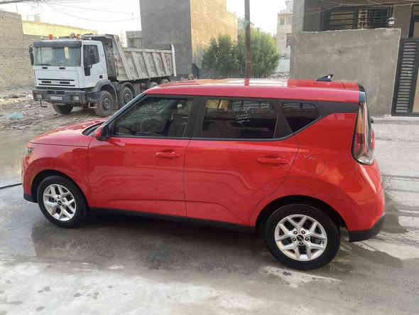 كيا صول موديل 2025وراد امريكي (كلين تايتل)مكفولة من الداعاميه لداعمية 
دخول جديد بدون رقم تترقم جميع محافظات العراق 
سياره ويل كب
رادارات جانبيه 
تحديد مسار 
نص موصفات 
ماشيه 13الف 
مكاني بغداد الدورة قرب كلية الهادي 
***********
السعر 160وبيها مجال بسيط
