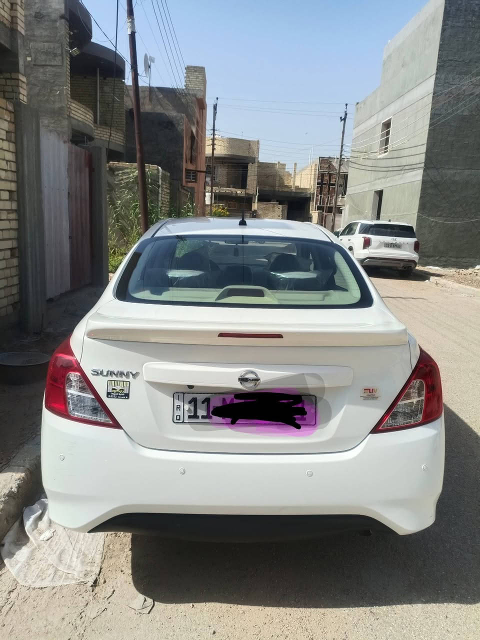 سني 2024 
بغداد ابيض ماشيه 54 الف 
بأسمي نظيفه جدا مغلفه جلد السياره بيه طخه موضحه بالسونار 4 جام كهرباء ويل كب اصلي قطعتين تبريد الخلفي فان معروف 125 $
مكان بغداد المحمودية
***********
