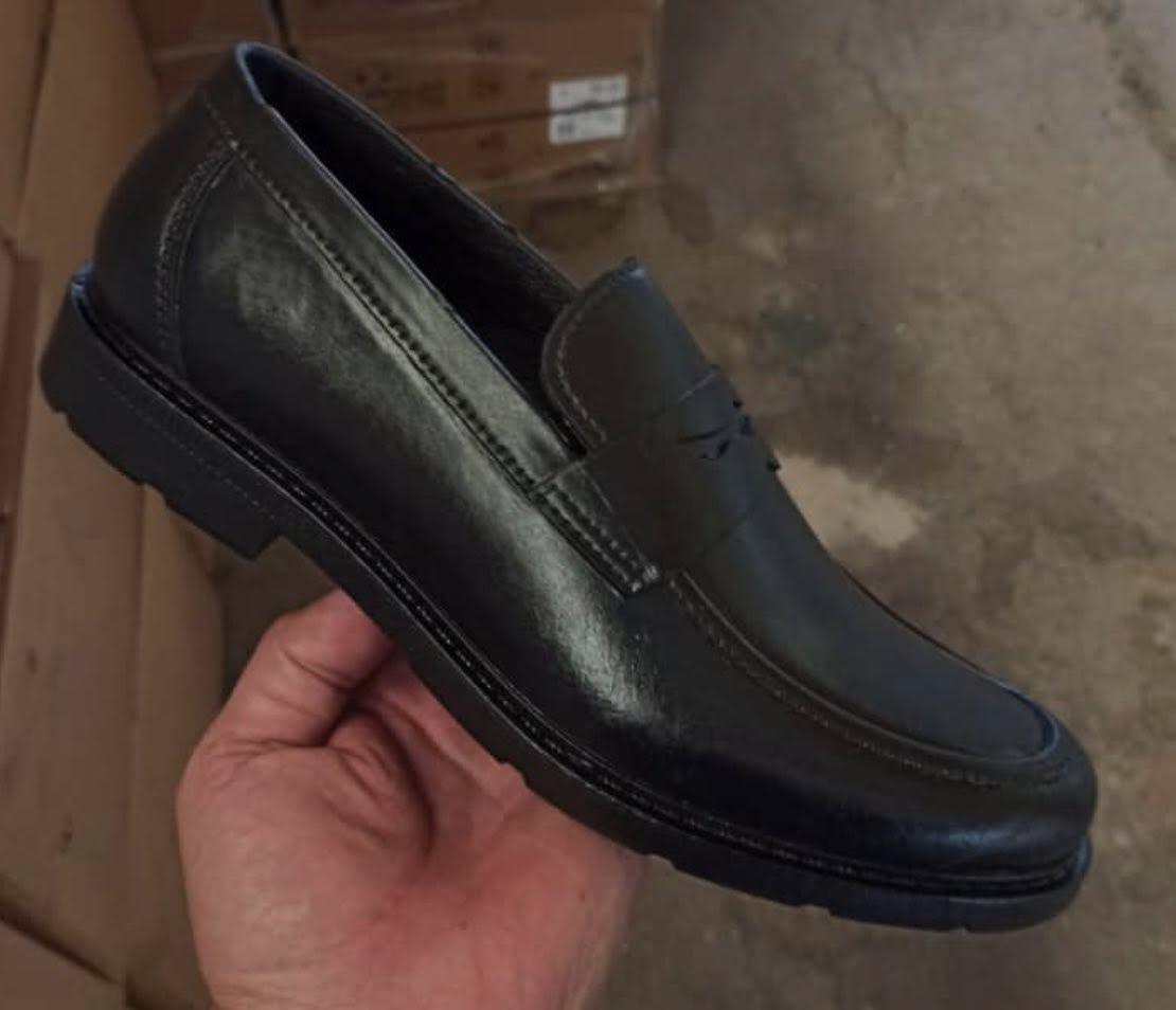 شلعة 268 كارتون تعبئة 18 زوج سعر مناسب جدا
***********
