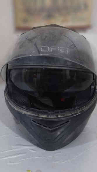 عمبار كلج جديد منفس وكامل سعره ٣٠
خوذ ماركه جيكي A الاصليه ب٢٥ 
وخوذه دي اف جي ٢٠ 
مكان نجف حي الرحمه 
***********
