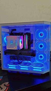 رايزن 5800X • RTX 4070 • NVMe ٥١٢G