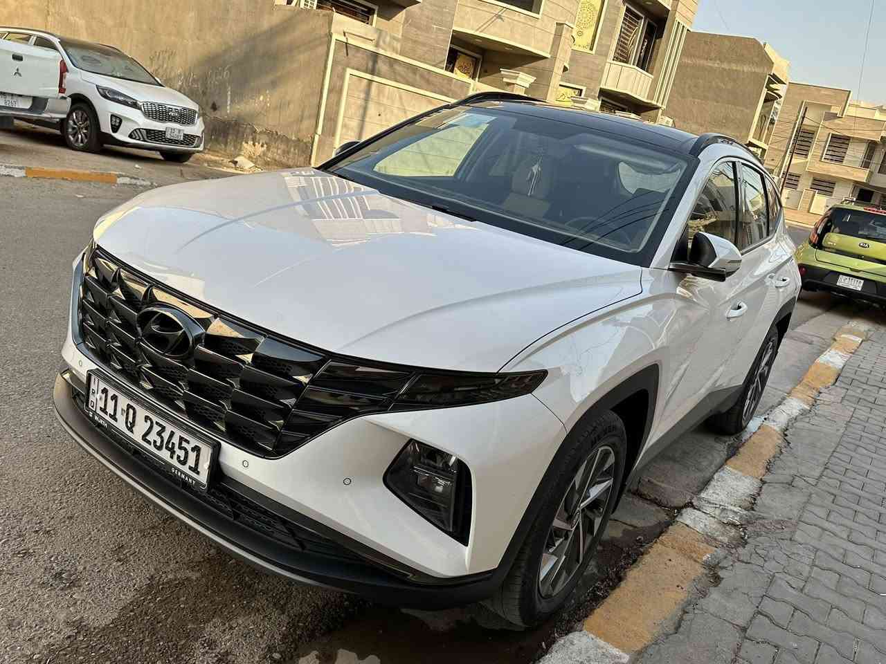 بيع أو مراوس 
توسان وارد خليجي 2023
رقم بغداد الجديد بأسمي 
كير ومكينه مكفولات ماشيه 49
مواصفات فول بانوراما بصمه تبريد قطعتين حساسات عداد دجتل بردات خلفيه كاعيه جلد تخم تاير جديد بصمات 2 غراض شركه 
بيها طخه بسيطه بجاملغ خلفي 
جوه قبق بانزين صبغ بسيط سياره جاهزه بدون نقص مكينه 2000 دوش تبريد ثلج 
مكاني بغداد المحموديه 
*********** واتساب متوفر
