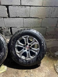 ويلات للبيع تخم تاير دلوب حجم18السعر8ورقات07776055541