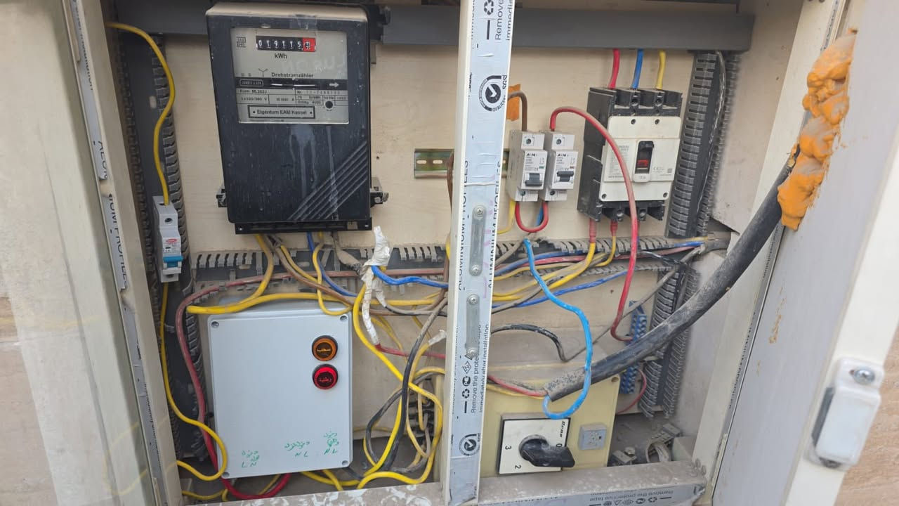 تم ولله الحمد  اعادة عمل بورد بيت الاخ محمد في منطقة العامرية
وربط رافع فولتية 
واستخدام جميل وسائل الحماية والامان 
واعادة توزيع الاحمال من داخل المنزل 
مهندس مهند 
تاسيسات كهربائية بوردات عادي و ats
عمل منظومات ايرث 
عمل بوردات للسيارات الشحن tesla and plug in 
مهندس مهند 
مهندس كهرباء
ووكيل شبكة النجوم الرابعة


**إذا كنت صاحب هذا الإعلان وتريد حذفه لأي سبب، رجاءا أرسل رسالة إلى الدعم الفني**