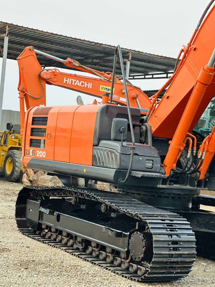 بســم الله الرحمن الرحيــــم 
متوفر لدى شركه عباس فاضل الكرعاوي 

حفاره هيتاشي جي فايفZAXIS_G5_200_2016
 فقط لعشاق النظيف والمتميز 💎
كفاله عامه وارد اليابان 🇯🇵 ✅ دخول جديد ما مشتغل 
موديل 2016حاله الزيرو مشتغل 7الف ساعه 
محرك  ازوزه 6 سلندر 
 العنوان محافظه  بابل -ناحيه الشوملي

#الاستفسار0781503080
#الاستفسار***********
