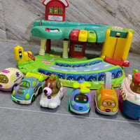 كراج مع سيارات • توصيل رمضان • توصيل ٣