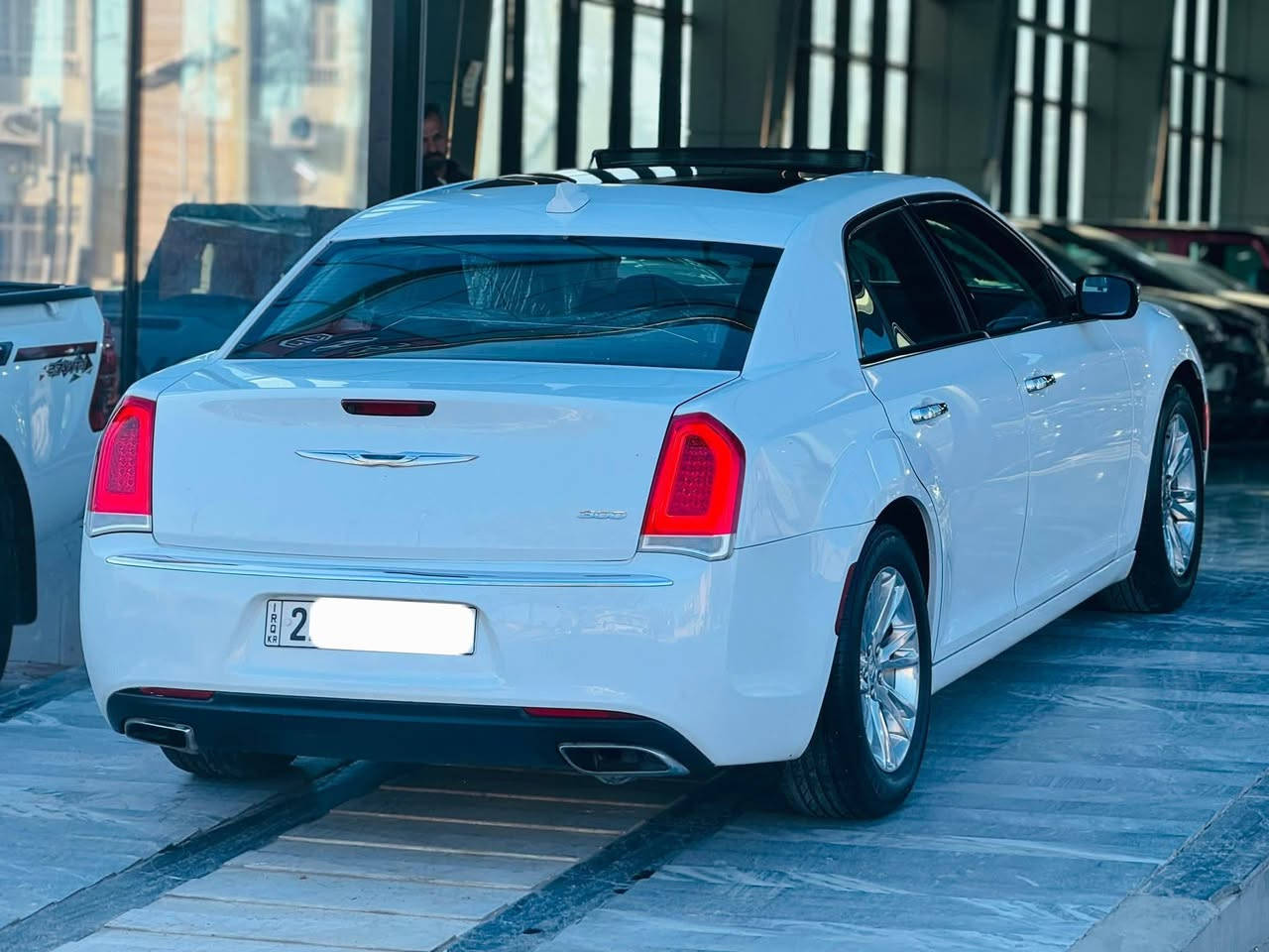 سلام عليكم اوباما موديل 2016C  سياره جديده احله من صور.     هزه رقم كله جديد 🆕
رقم ☎️ ***********    ***********  
مواصفات سياره C
شاشە کبیرە 
كشن تتفيه تبريد
كشنات كهرباي امامي 
كشنات خلفي تتفيه 
كشن خزن ميموري مع استيرن
شفتات استيرن 
برده خلفي 
كامره خلفي دواره 
سستم سماعات Alpien
مرايه قلاب مع بك
سكف بانوراما فتحتين بل سكف
سياره ماشيهmil 65
يدات مع مرايات نيكل
محرك 3600
بعد مواصفات 
السياره مكفول  بي بس ربع جاملغ خلفي (بجم كبس) اربع تايرات 🆕 جديد هزه رقم سنويه كله جديد بسمي شرط تحويل  *********** …
