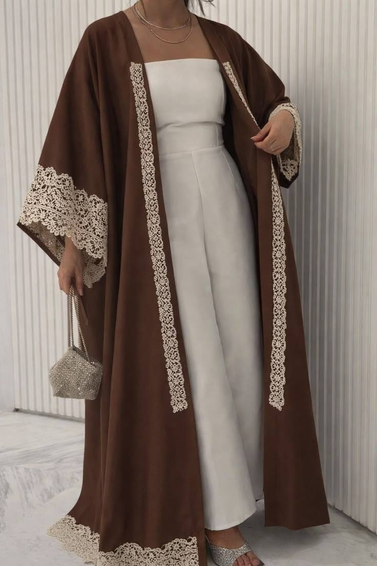 السلام عليكم   اتليه المصري يقوم بتصميم وتنفيذ كافه الموديلات العصريه الحديثه  جميع الملابس النسائيه    نقدم لكي خدمه ممتازه  واسرع وقت في الإنجاز كل ما عليكي هو ان تحلمي بأجمل الموديلات  ونحن نقوم بالتنفيذ  في أسرع  وقت  
🚩🚩🚩🚩العنوان /شارع شوفوني بجوار ضمان كاش 
☎️📞📱0727068506

رابط تيك توك 
https://www.tiktok.com/@abobayan495?_r=1&_t=ZS-975lD5FAuQf


**إذا كنت صاحب هذا الإعلان وتريد حذفه لأي سبب، رجاءا أرسل رسالة إلى الدعم الفني**