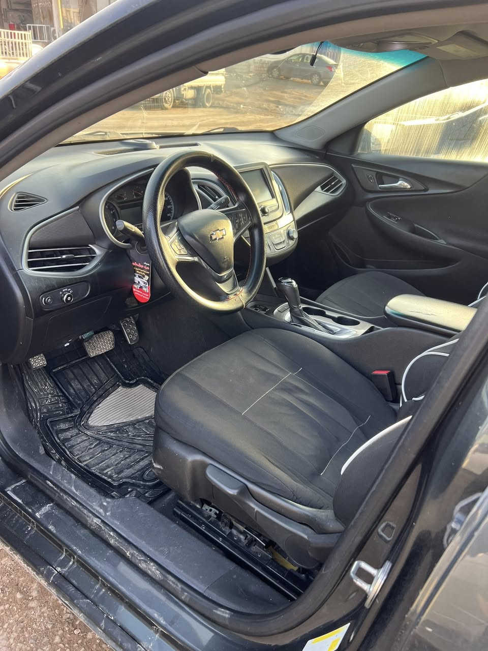 ماليبو 2017 بدون أي ضرر لا صبغ لا معجون  شر التحويل ***********
