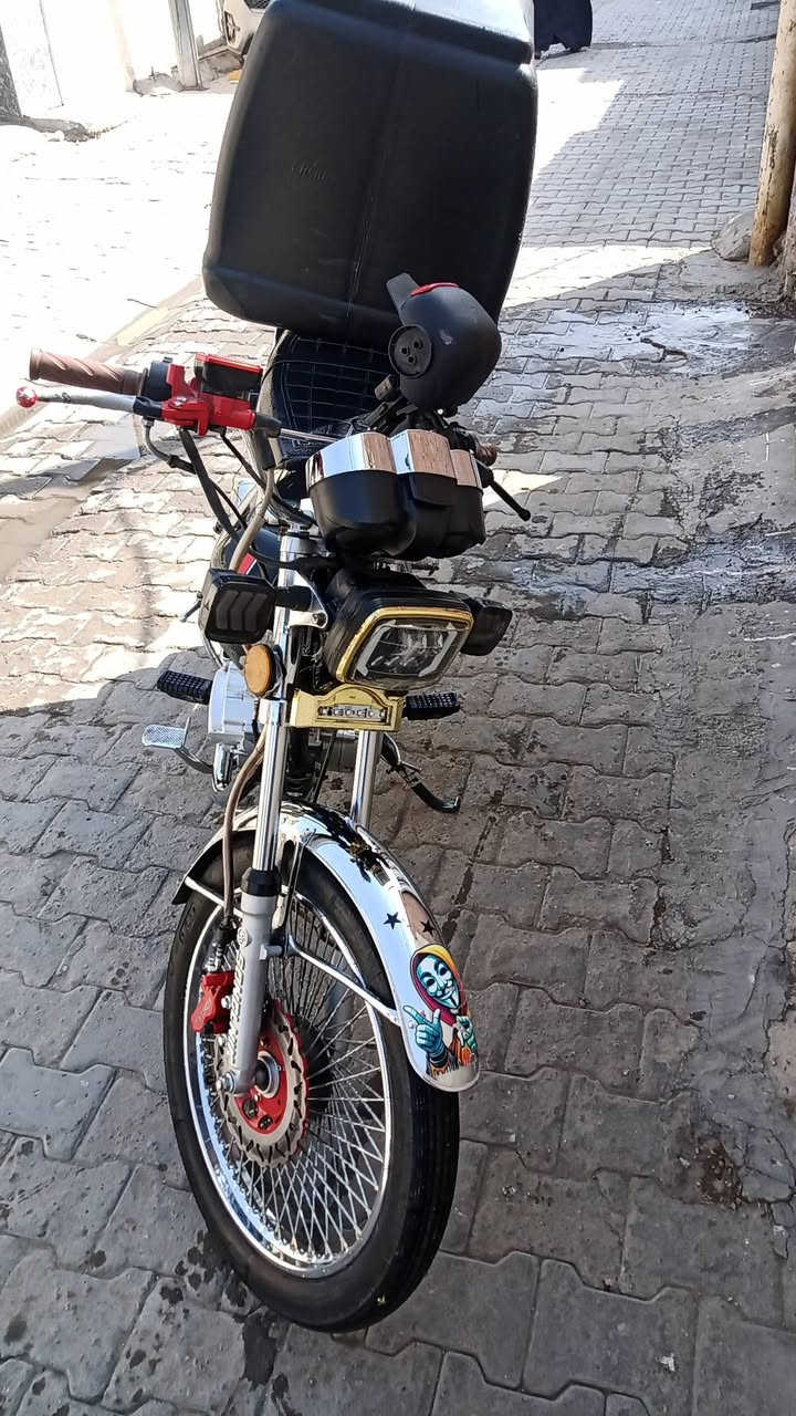 سلام عليكم دراجة ايراني سافان 4كير 2025 ارواق كامله ومكمركه مكاني بغداد الدورة سعرها 600وبيها مجال


**إذا كنت صاحب هذا الإعلان وتريد حذفه لأي سبب، رجاءا أرسل رسالة إلى الدعم الفني**