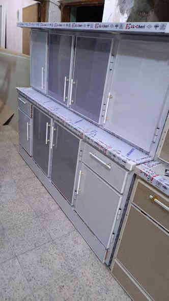 كاونتر مترين وسنك مترونص موجود هذا بوري صيني ثقيل وليس يراني خفيف هذا تفصال جديد سعره خاص ويتدلل مكان بصره موجود توصيل داخل بصره 👈 ***********
