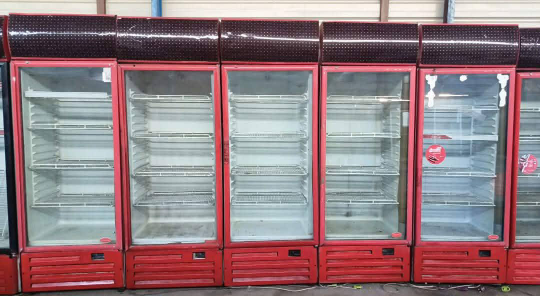 عارضات للبيع اسعار جدا مناسبه المكان بابل قضاء القاسم نظافه 100% تبريده فول بخل جديدم***********
