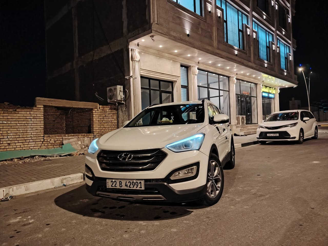 سلام عليكم ورحمة الله وبركاتة 🆕🆕🆕🆕🆕🆕🟥🟥🟥🟥🟥🟥🟥🟥🟥🟥
هيونداي سنتافي ستة سلندر سبعة راكب سيارة كفاله عامه مكينة وكير جديدات السيارة انضف من الصور بهواي  
تبريد ثلج 3 قطع مركزي رقم شمالي بأسمي تحويل يمتة ماتريد مكاني بصرة حي الاحرار مقابل الامل(1) للاستفسار  (***********) ما متواجد فيس 
السعر 185 وبيها مجال تجي وتدلل
