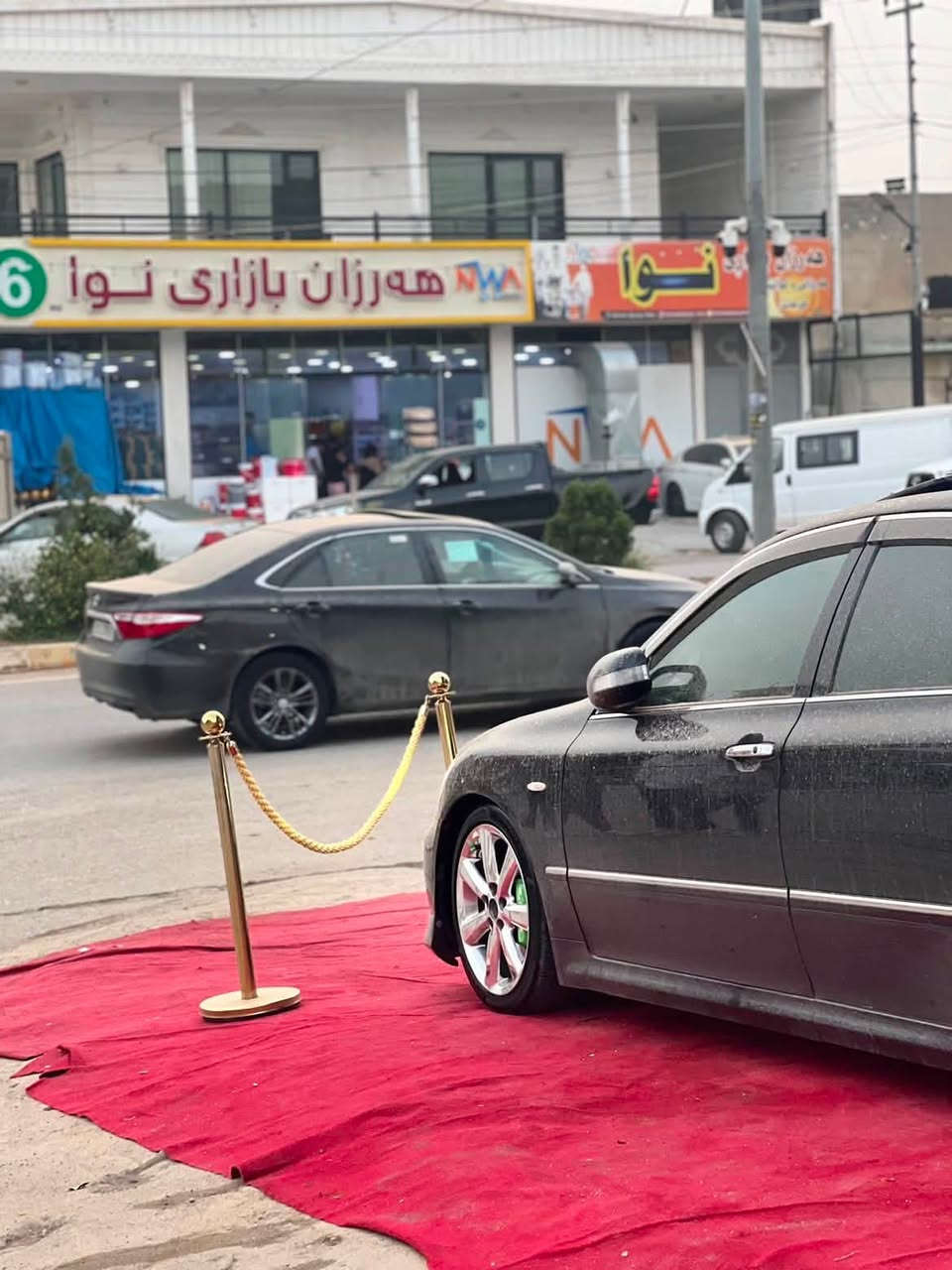 سەرەتا بەناوی خواگەورەو میهرەبان
شاهینە(184)
ساخ ساخ ساخ 
سەیارەکە قەترە بۆیاخی نیە✨
نمونە لە جوانی 
سەیارەکە لۆک لۆکە
 جلد هیتەر 
سلاید 
سەیارەکە 50.000k.mرۆشتوە لۆک لۆکە
سەیارەکە کامل کامل مەسرەفە بۆ دوسەو پەنجا نوقسانی مەگەری 
ئاوینە ئیشارەت 
دینگەی ئیستیل 
تایەی تازە رۆنی گیر مەکینە کامل گۆراوە
تەبریت ساردو گەرم بە شەرت 
سوکانی GR
سەیارەکە کامل دەسکاریە 
ئەقلیکی بە قەوەتی لەسەرە 
سەیارەکە هی ماڵەو کۆدی بەناوی خۆمانەوەیە
تکایە موشتەری نیت سەری خۆشتو منیش 
مەئیشینە لەگەل ریزما 
ژ.م***********
