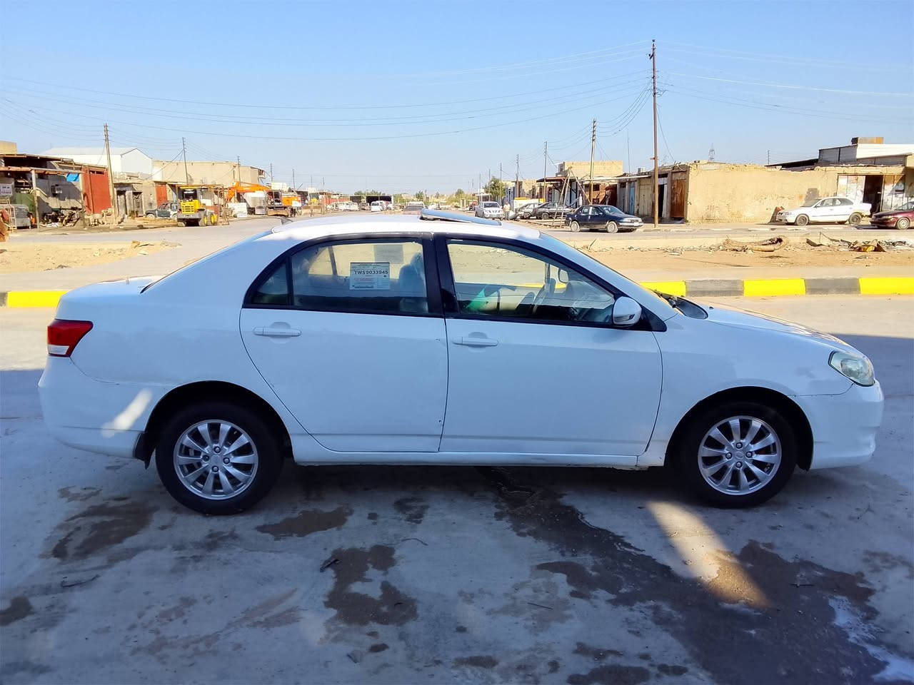 سلام عليكم سياره البيع بي وايدي  سياره خير من الله كير مكينه جديدات، تخم تاير جديد شرات، بصيطه صبغ كهربائيات شغاله تبريد يريد بس غاز سياره مزاد وزارت داخليه  تترقم بغداد الحسينيه /
سعرها38/مكاني الناصريه قضاء رفاعي  /رقم/***********
