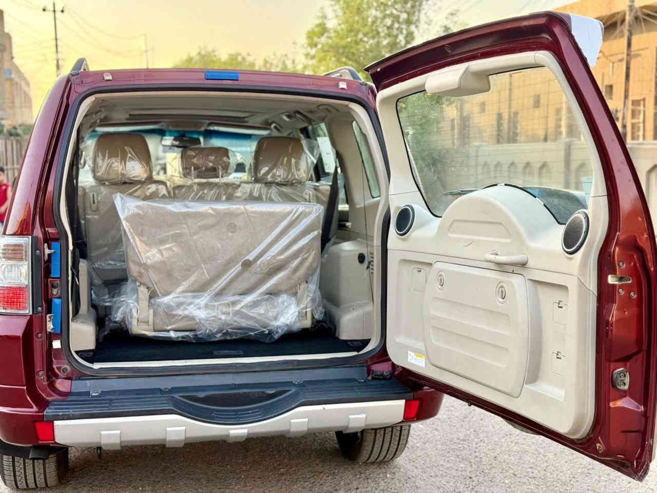 🌷ببركة الصلاة على محمد وآل محمد 🌷للبيع باجيرو 2016 لون ماروني مميز حبتور فول واحد علا واحد دمامات لايت زينون كشنات كهرباء مري شفط فول تحكمات ستيرن كشنات جلد ويل كب 20 كبير بيها صبغ ربع جاملغ وطرف البنيد سياره بالكارتون جديده ومكينه 3800 مكينه كبيره 6 سلندر و 7 راكب وثلاث قطع تبريد مركزي منفصل داخل عسلي مسكنه وكير مكفولات وبعد بيها مواصفات اكثر / مكان السيارة بغداد- الرصافه🌷🌹🌷🌹
للاستفسار الاتصال على الرقم*********** وبيه واتساب#🥀🥀
ملاحظة ⚜️ السيارة كاملة بدون اي نقص السعر 168 العنوان بغداد العبيدي فلكه حي النصر
