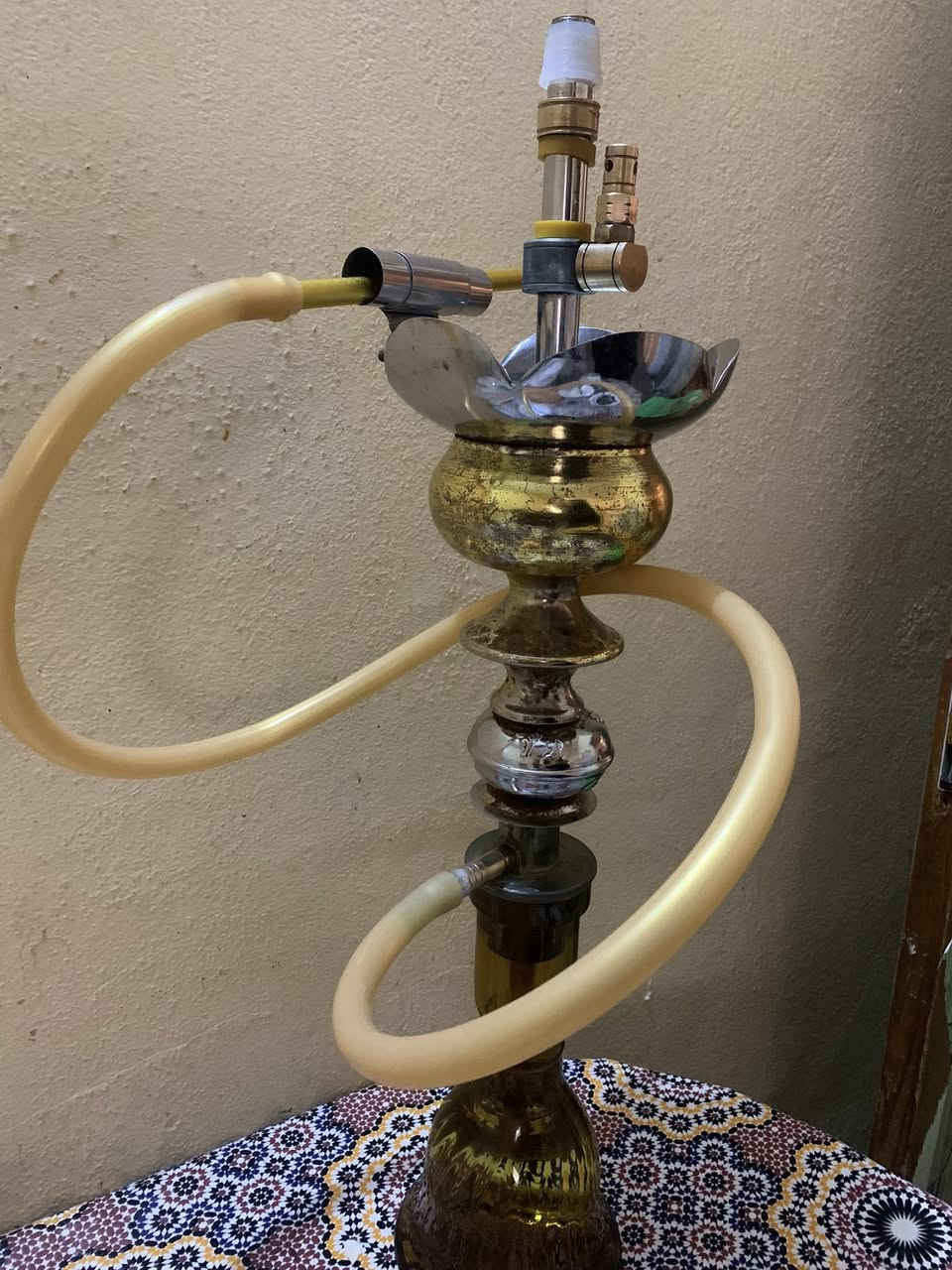 بابلي شرط طعم دخان وطعم مرتب كلش  شرط نركيلة من كل نواحي داخلها نحاس اصلي ينطيك طعم المعسل الحقيقي. 30 بي مجال بسيط ***********
