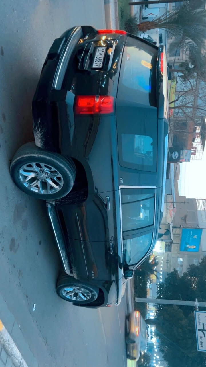 تاهو موديل 2017 (LTZ)
 فول موصفات 

كفالة عامة 

كشنات منفصل

شاشه ترحيب مع اضائه

علما صدر جديد 

بصمه عدد٥

منبه اصطدام

هيتر كشنات

٣ وضعيات قياده

٣ قطع تبريد منفصل

حساس امام خلفي  

اشاير بلمري 

مري شفط

رادار جانبي 

رادار امامي

جنطه شفط كهربائي 

محرك5300

ماشيه 
150كيلو
رقم بغداد تحويل ثاني يوم 

العنوان بغداد 
***********
