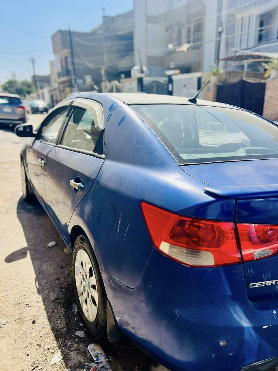 سلام عليكم رمضان كريم على الجميع انشالله من رخصة مدير الكروب عندي سيراتو للبيع موديل ٢٠١٢ رقم مثنى مشروع وطني بسمي شخصين تتحول وين مكان السيارة بيهة ضربة بل جاملغ خلفي فقط وعوزهة شويه ترتيبات بس اني مفارغ كير محرك خير من الله تخم تاير جديد سعر ٦٥ قفل ماكو هيج سعر بس اني متوازي على بيع مكاني بغداد الجديدة هاتف *********** ممتواجد على النت اتصال فقط
