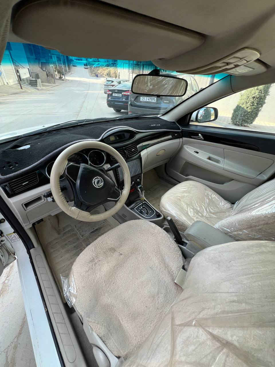 سڵاو دۆنفینگ2015ڕەقەم سلێمانی تا2029تازەیە هەزەی تازەیە تەحویلو خەرامە بەشەرت گێڕ ئوتو ماتیکو عادی مەکینەی بەشەرت۳پارچەی بۆیاخە ٤تایەی تازە بێتەقەو ڕەقە کارەبای کامل مەزبوتە ناوداخلیکی زۆرجوان65گەڵاو معامەلە لەسلێمانی *********** السليمانية, العراق
