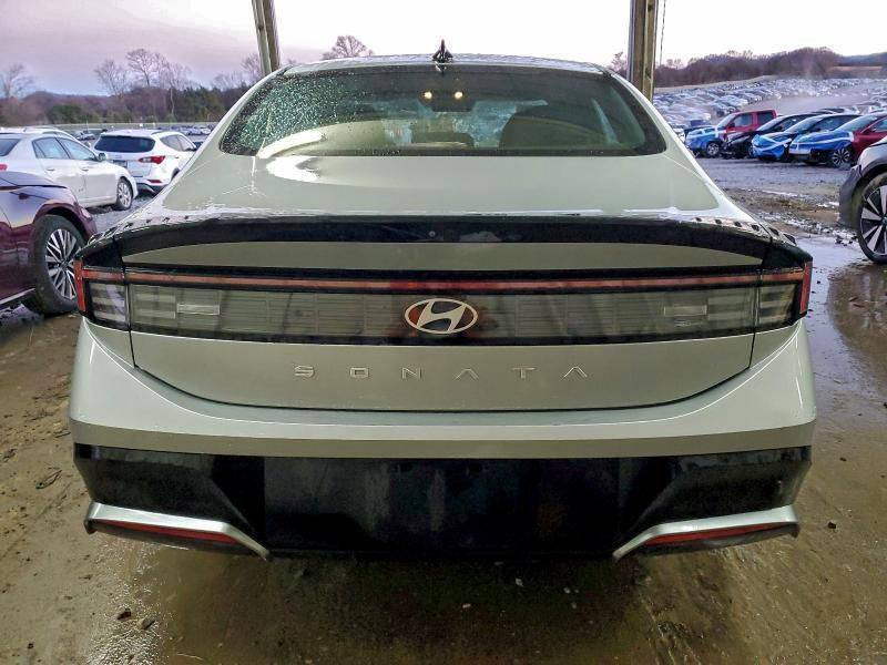 شـــــــــــــــــــركة مـــايباخ 
بأدارة علي عباس الخُزاعي 
وجهتك الأولى لأستيراد وتصدير السيارات

هيونداي سوناتا موديل 2024
واصل للبصره بدون تصليح وكمرك ب140  قفل

الديوانية . حي الجزائر . شارع البستان
📞 *********** 
📞 ***********
