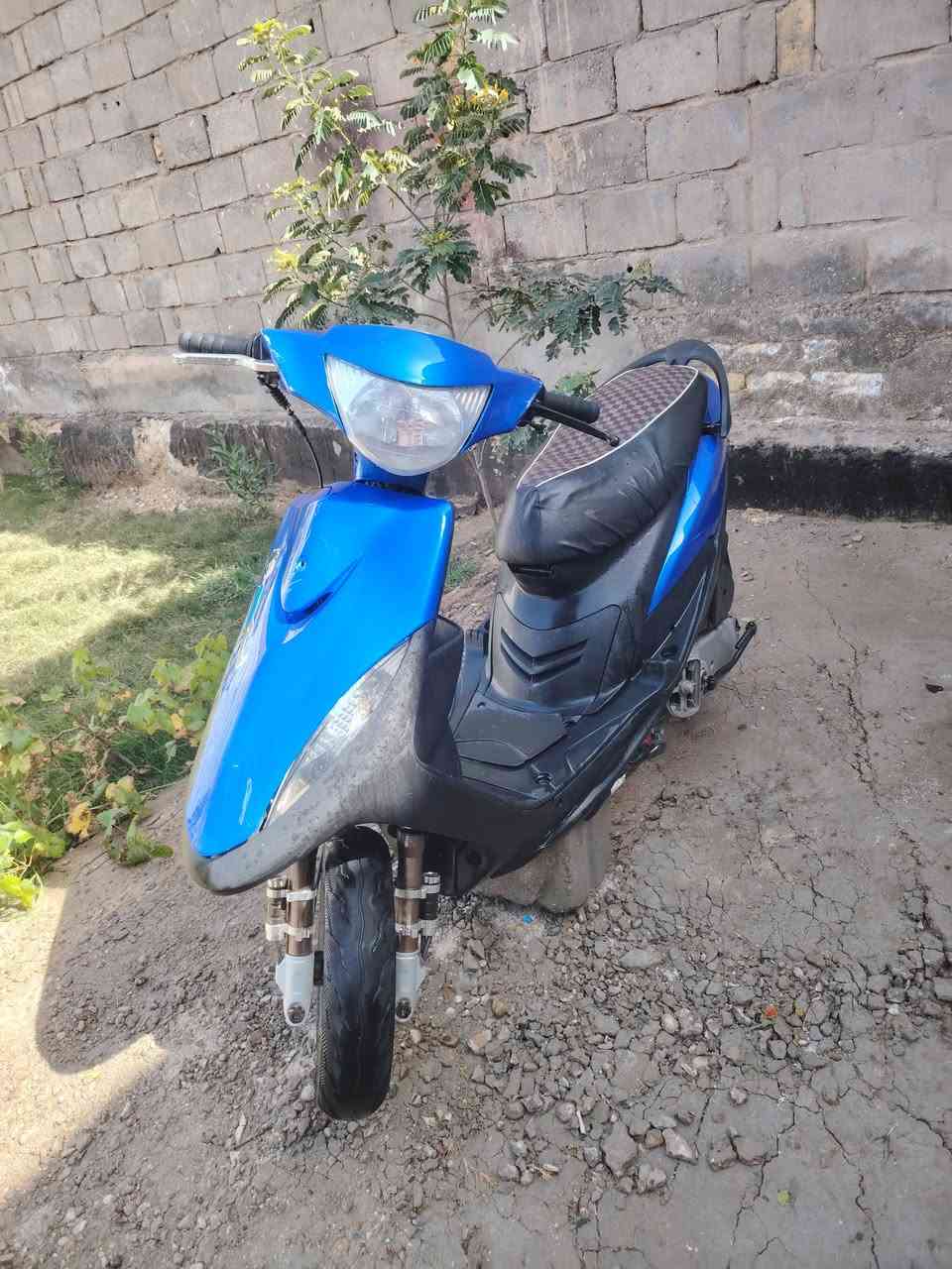 السلام عليكم شباب مكس عدل بيها هواي غراض مزوده وكدام عينك راعيها محتاز كلش اليريدها بي خير ويدلل السعر مالتها 500 وين اليدور الكطه مكاني نجف مشخاب هاذه رقمي *********** تحياتي الكم
