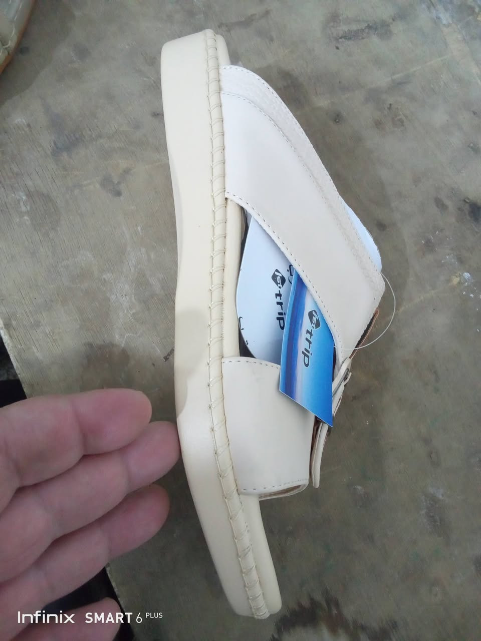 بسم الله الرحمن الرحيم عندي عروض على هاي الشحاطات ام 25 سويناها اليوم ب 10,000 الموقع شارع سعيد الجباوي مجاور سالم عبد الواحد ابو الانترنت


**إذا كنت صاحب هذا الإعلان وتريد حذفه لأي سبب، رجاءا أرسل رسالة إلى الدعم الفني**