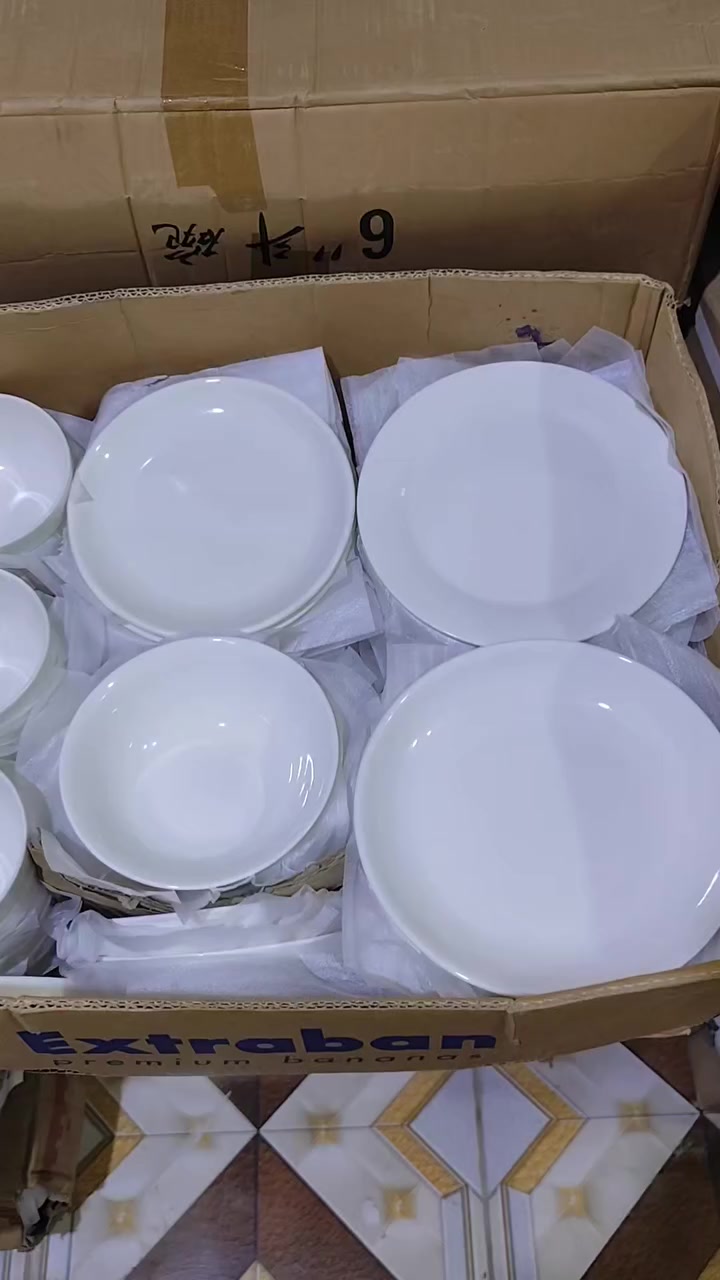 فحص الطلب بوجود المندوب اي ختلاف عن الصور لتستلم 🌹
السعر ((49 ))  السعر(( 49)) عرض محدود🧿
 يتكون السيت من  80قطعه من👇👇
15 ماعون  تمن 20 سم
15ماعون  وسط 18سم
15ماعون  حلاوه 15سم
15كاسه   مرق 15سم
15كاسه طرشي 
4بلم حجم 32سم 
2نفاضه 🥰
للحجز الاتصال ***********
ملاحظه اي اشكال يوصلكم بالطلب يرجع بيد المندوب 😍
