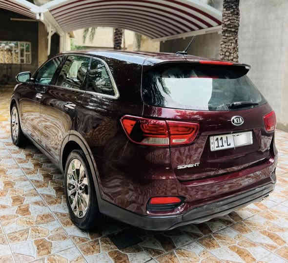 سلام عليكم
سورنتو 2019 كفاله عامه بشرط 
رقم بغداد الجديد بسمي 
مواصفات :
كشنات كهرباء مخمل 
كامره خلفيه 
وضعيات قياده 
داخل صاج 
شاشه كبيره 
تحكمات ستيرن 
رادار مري جوانب 
محرك 6
سبعه راكب 
ويل كب كروم 
وباقي المواصفات المعروفه 
السياره جاهزه اي نقص مابيهه بشرط 
السياره مكفوله كفاله عامه حته الدعاميات 

السعرر233

رقم تلفون ***********

مكان سياره ديالى
