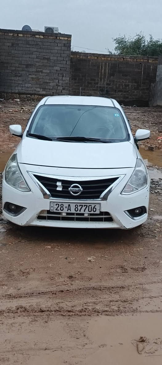 نيسان فرسا موديل 18 باتري جديد حداديه تخم تاير سياره حادثه جاملغ وباقي نفسه شويه بارد بيه  تعال وشوف كدامك رقم نكليزي بسمي 
***********
