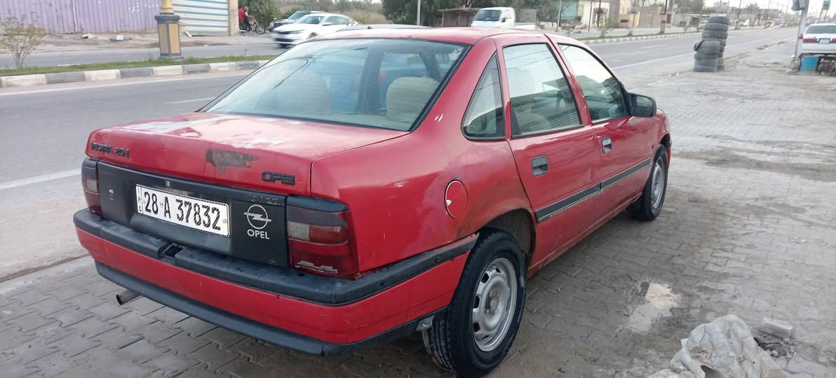 السلام عليكم فكترا موديل ٩٢ بسمي مكينة ستوني شادهة ب٢٦ وبيهة مجال مكاني نجف مشخاب ***********
