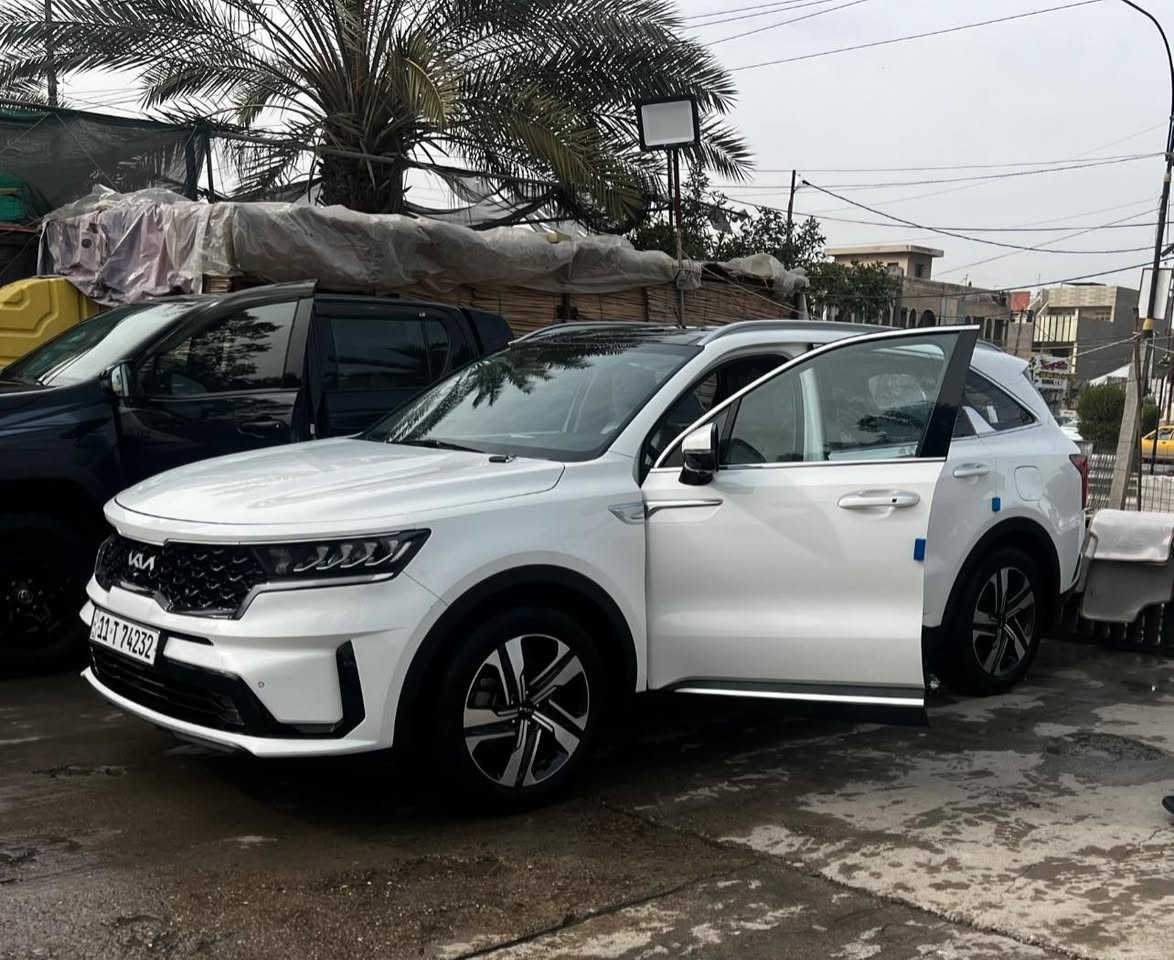 السلام عليكم
سورنتو للبيع موديل 2022 ماشية 50 الف

فول مواصفات واحد على واحد 

بنراما ￼كشنات كهربائية تدفئ تبريد 
اشاير بالمري سايد بريك بصمة 
كامرة دوارة بصمة ابواب شاحن لاسلكي 
نضام ترحيب مري شفط كروز سرعة
كير ماوس تبريد 3قطع  7راكب
جنطة كهرباء كامرات محيطية 
6سلندر 
وبعد بيها مواصفات 

وبيها فقط بارد شبر بالجنطة 

سونار مرفق مع الصور 

السعر 305  وبيها مجال 

يعني 3شدات وخمس ورقات 

للاستفسار الاتصال ***********
