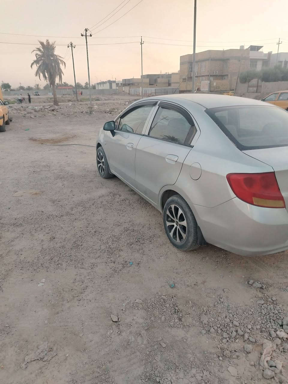 للمراوووووس ونطي فرق اذا سياره نظيفه شوفرليت سايل سياره ع
 وضع شركه ع أيدي مكينه كير تبريد مكفولات كهربائيات مكفولات وضع
 شركه اي جطل مابيه فقط بيها رشه باب صدر ملاون باب الخلفي سياره
 بسمي سنويه لل 30  مكاني بابل فقط بيه طخه بصندوك ابو تكتك طخه ولباقي خير من الله سياره قويه ورزنه بس ادور كير اوتو مكاني بابل
***********
